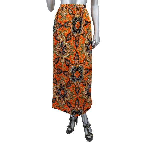 Vintage 1970's QUILTED MAXI SKIRT ~ Bright Psychedelic Mandala Design ~ XX-SMALL - Picture 3 of 7